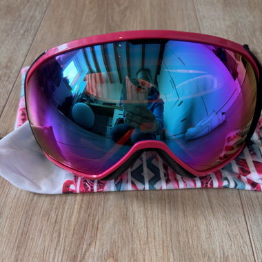 Rosa Ski-Brille von Scott