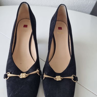 Black Women’s Pumps