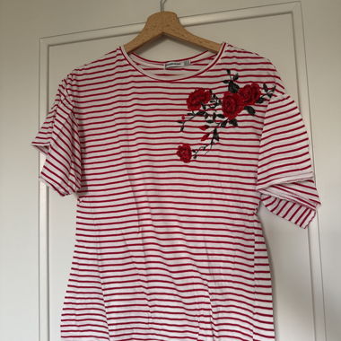 Striped T-shirt with rose embroidery