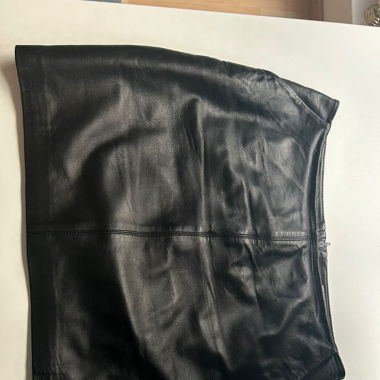 Leather Ibana skirt 