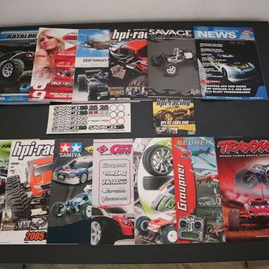Collezione cataloghi RC libretti HPI Tamiya Traxxas
