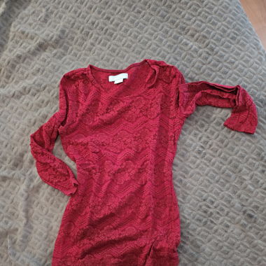 Pullover Spitze weinrot
