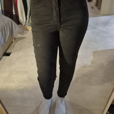 Black Women’s Jeans