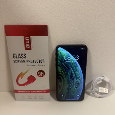 IPhone XS 64GB Schwarz inkl. Garantie & Zubehör