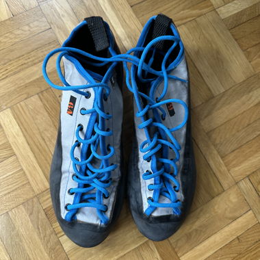 Climbing shoes, size 43