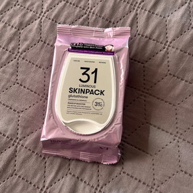 VT Cosmetics 31 Luminous Skin Pack