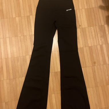 DFYNE Sporthose schwarz Hannah Pearson