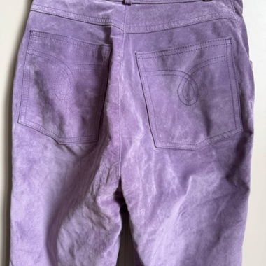 Pantaloni in pelle color lilla – Taglia 34 (D) / 36 (F)