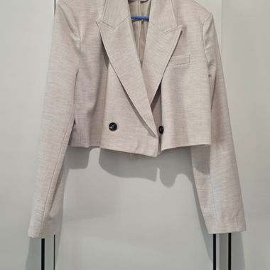 Beige Cropped Blazer