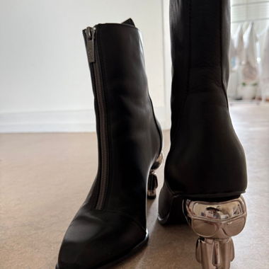 Karl Lagerfeld boot