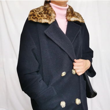 Manteau en laine vintage avec col léopard