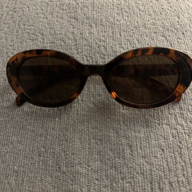 Sonnenbrille im Schildpatt-Look
