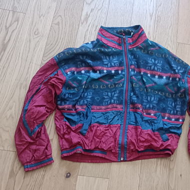Leichte Jacke