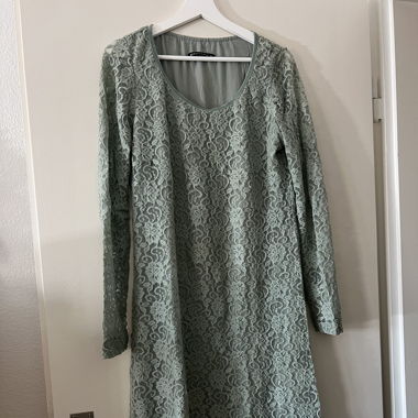 Minty green lace dress