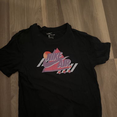 nike T-shirt