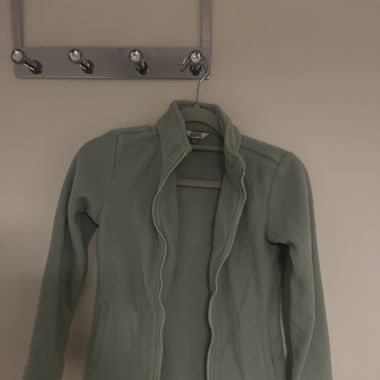 Zip Pulli