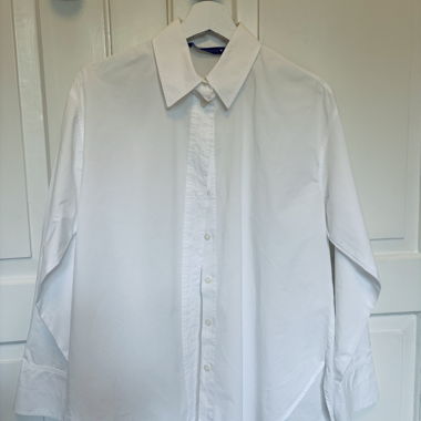 Weite, weisse Bluse in XS, fits M