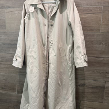 Trench-coat beige de BYIC