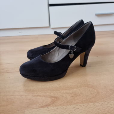 s.Oliver schwarze Pumps Gr. 39