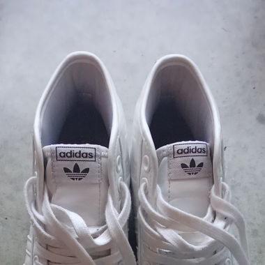Basket Adidas t.39