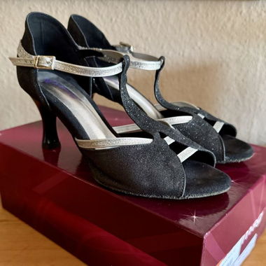 Glitzer Tanzschuhe von Lidmag – Gr. 37 – neuwertig