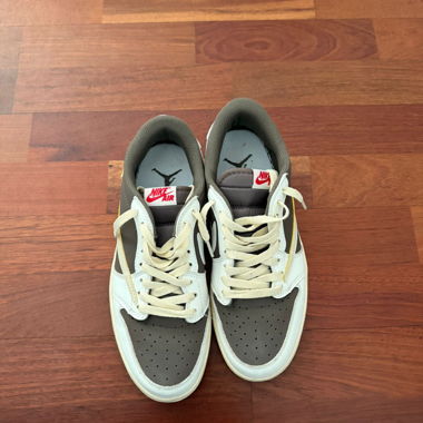 Jordan 1 Retro Low OG SP Travis Scott Reverse