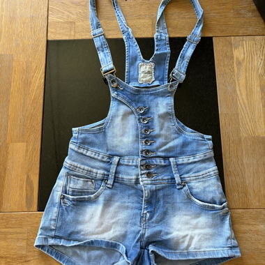 Jeans-Shorts Latzhose