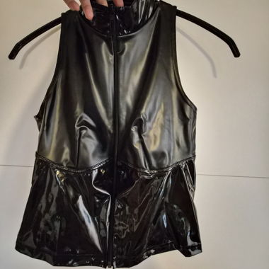 Top en vinyle Noir Handmade sans manches XL