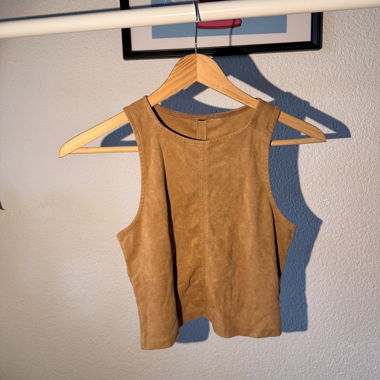 Crop top effet daim