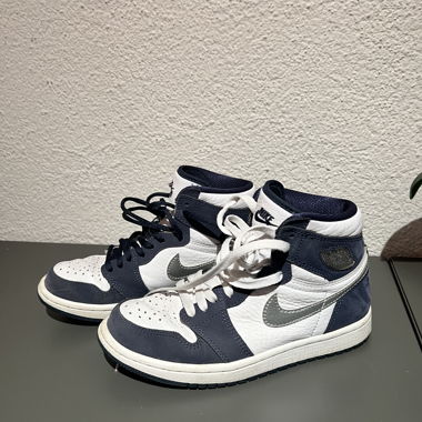 Air Jordan 1 Retro High Midnight Navy