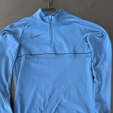 Pull Nike 
