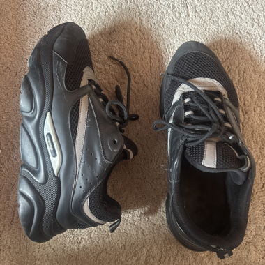 Chaussures de sport noires b22
