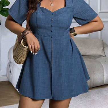 Shorts bleus pour dames avec blouse
