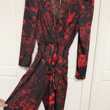 Floral jumpsuit with tie belt
