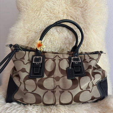 Borsa duffle Coach due vie marrone monogramma (25% DI SCONTO)