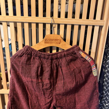 Kurze Hose aus Tibet
