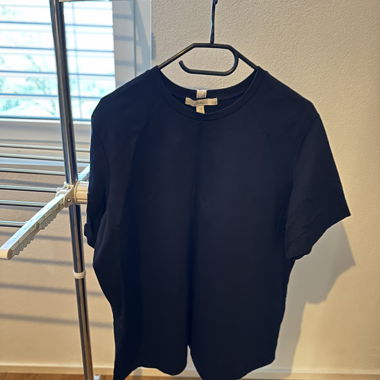T-shirt noir N.82 taille 20