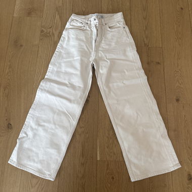 Beige hose