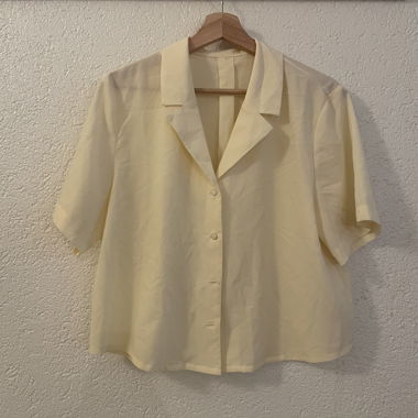 Chemise jaune