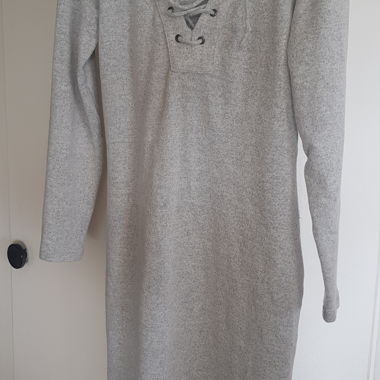 Robe grise only