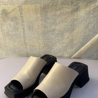 Vagabond  Sandalen Gr. 39 