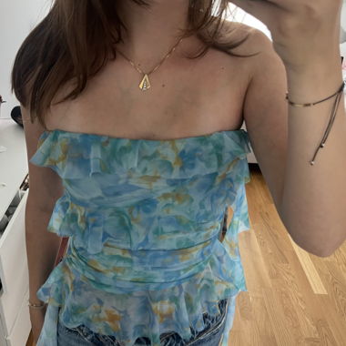 Top blu