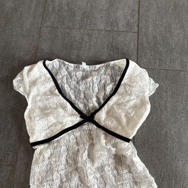 White top