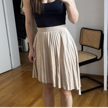 Asymmetric Pleated Skirt Zara