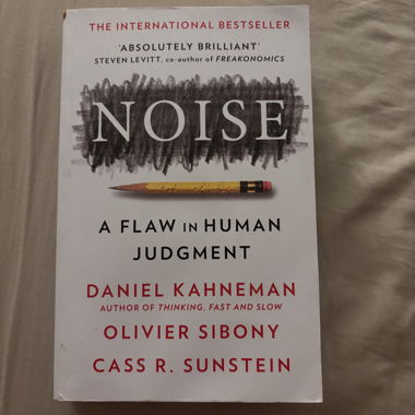 Noise - Libro