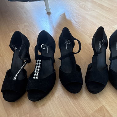 3 pair of black heels