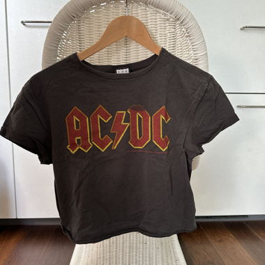 AC/DC Cropped T-Shirt