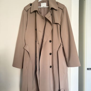 Trench coat beige con cintura
