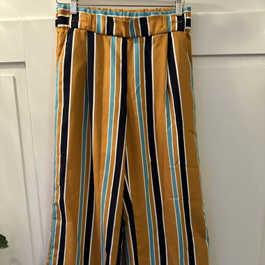 Elegante Mittellange Stoffhose
