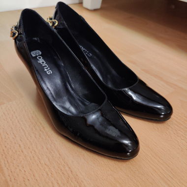 Scarpe con tacco in vernice